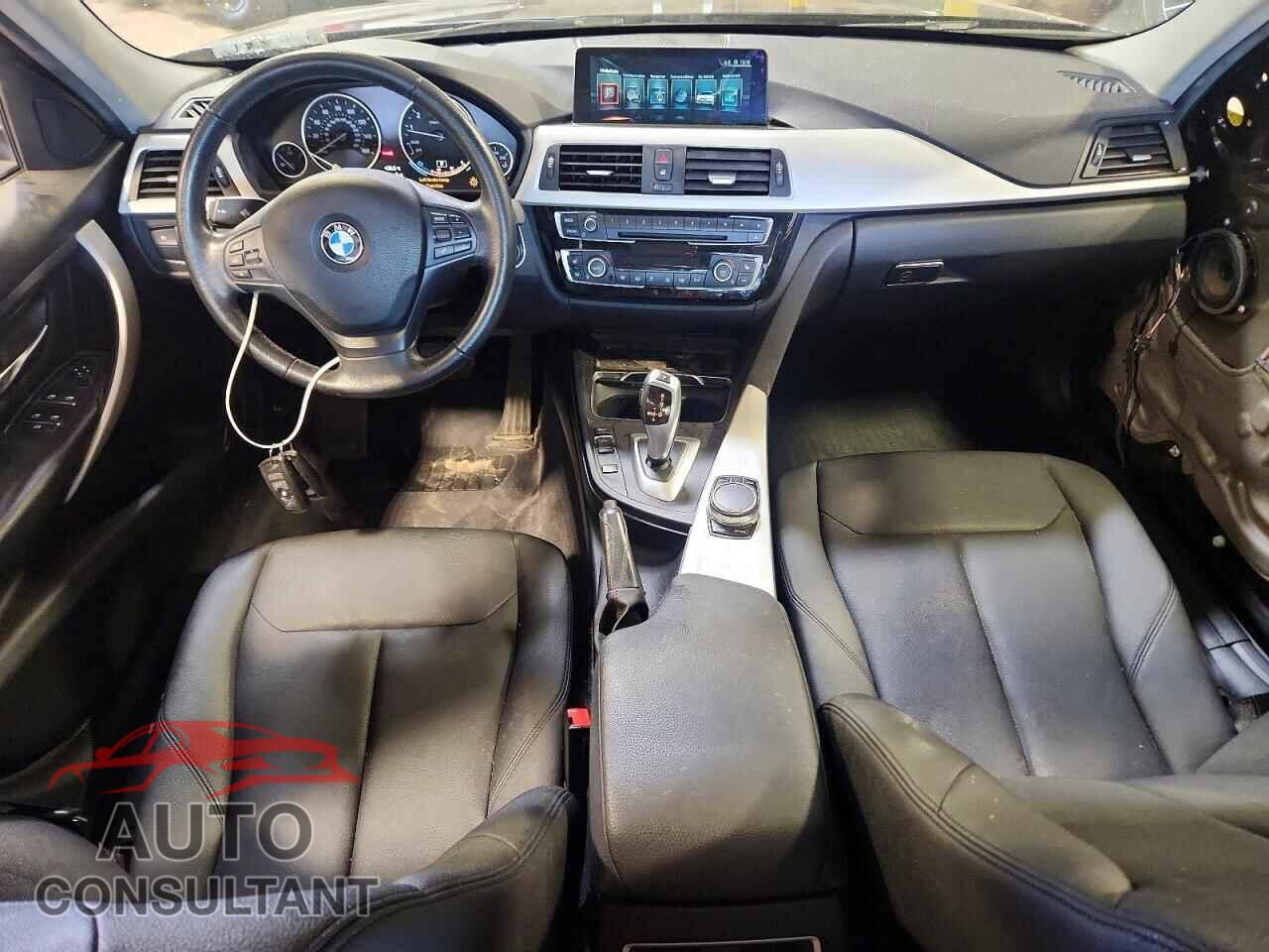 BMW 3 SERIES 2017 - WBA8E5G36HNU45257