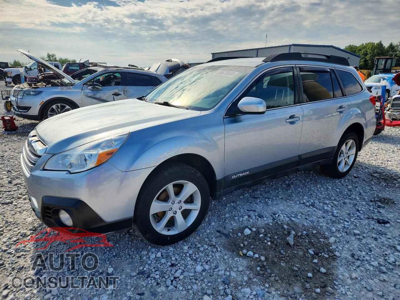SUBARU OUTBACK 2013 - 4S4BRBCC4D3323547