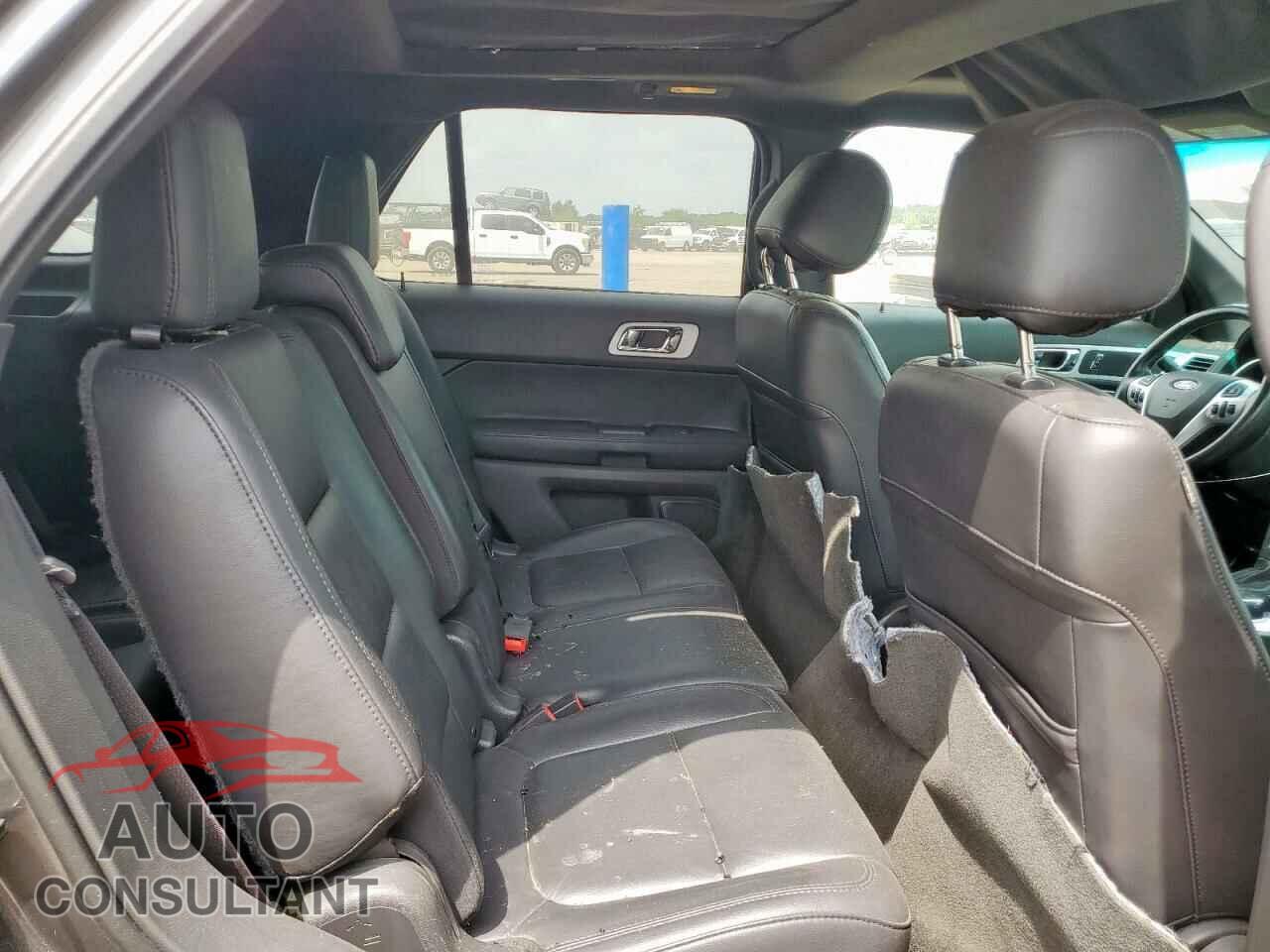 FORD EXPLORER 2015 - 1FM5K7D88FGB53102