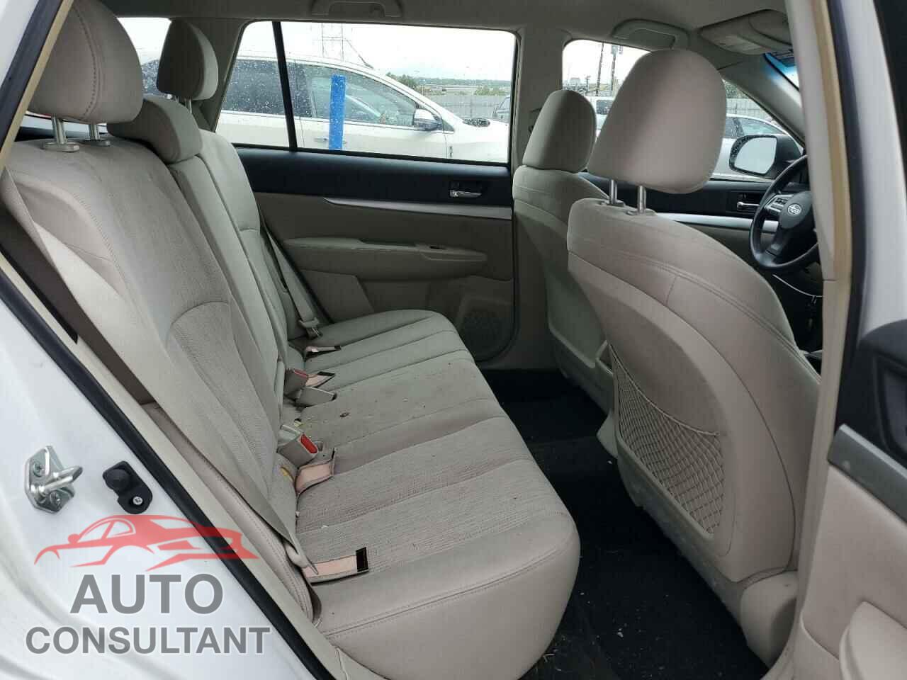 SUBARU OUTBACK 2014 - 4S4BRCAC4E3304345