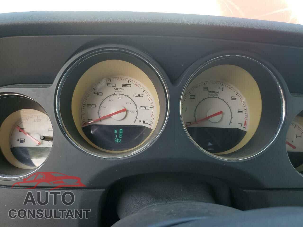 DODGE CHALLENGER 2014 - 2C3CDYAGXEH101839