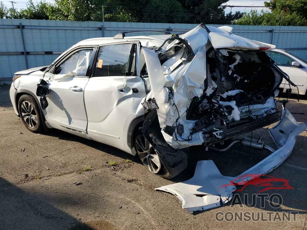 TOYOTA HIGHLANDER 2022 - 5TDGZRBH7NS255910