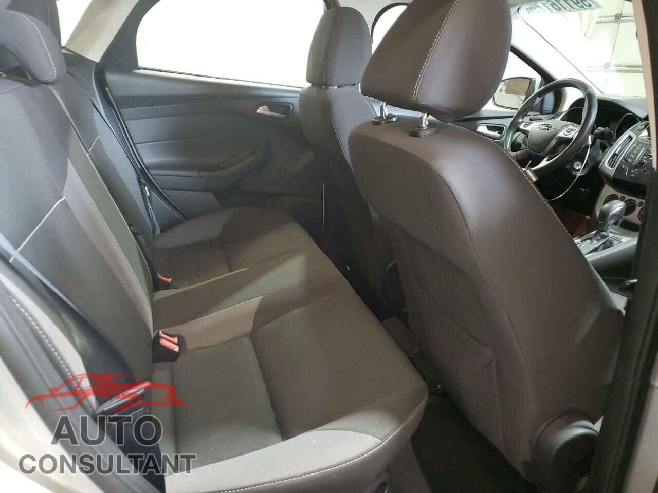 FORD FOCUS 2013 - 1FADP3F28DL117956