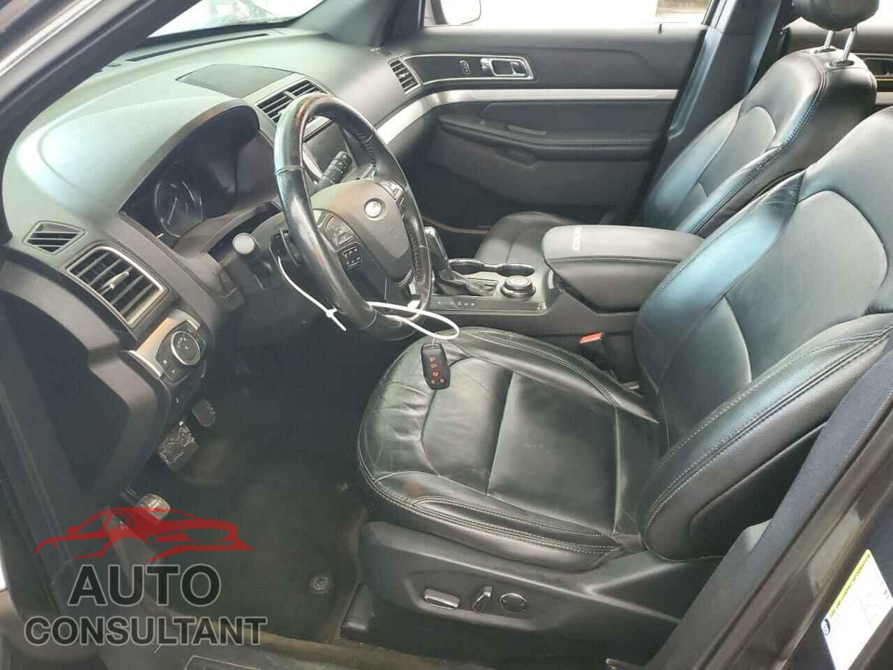 FORD EXPLORER 2017 - 1FM5K8D87HGC48551