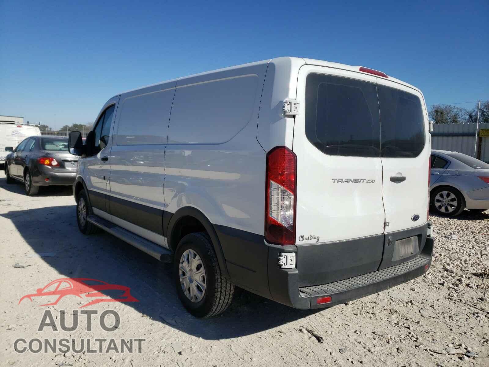 FORD TRANSIT CO 2017 - 1FTYR1ZMXHKB10624