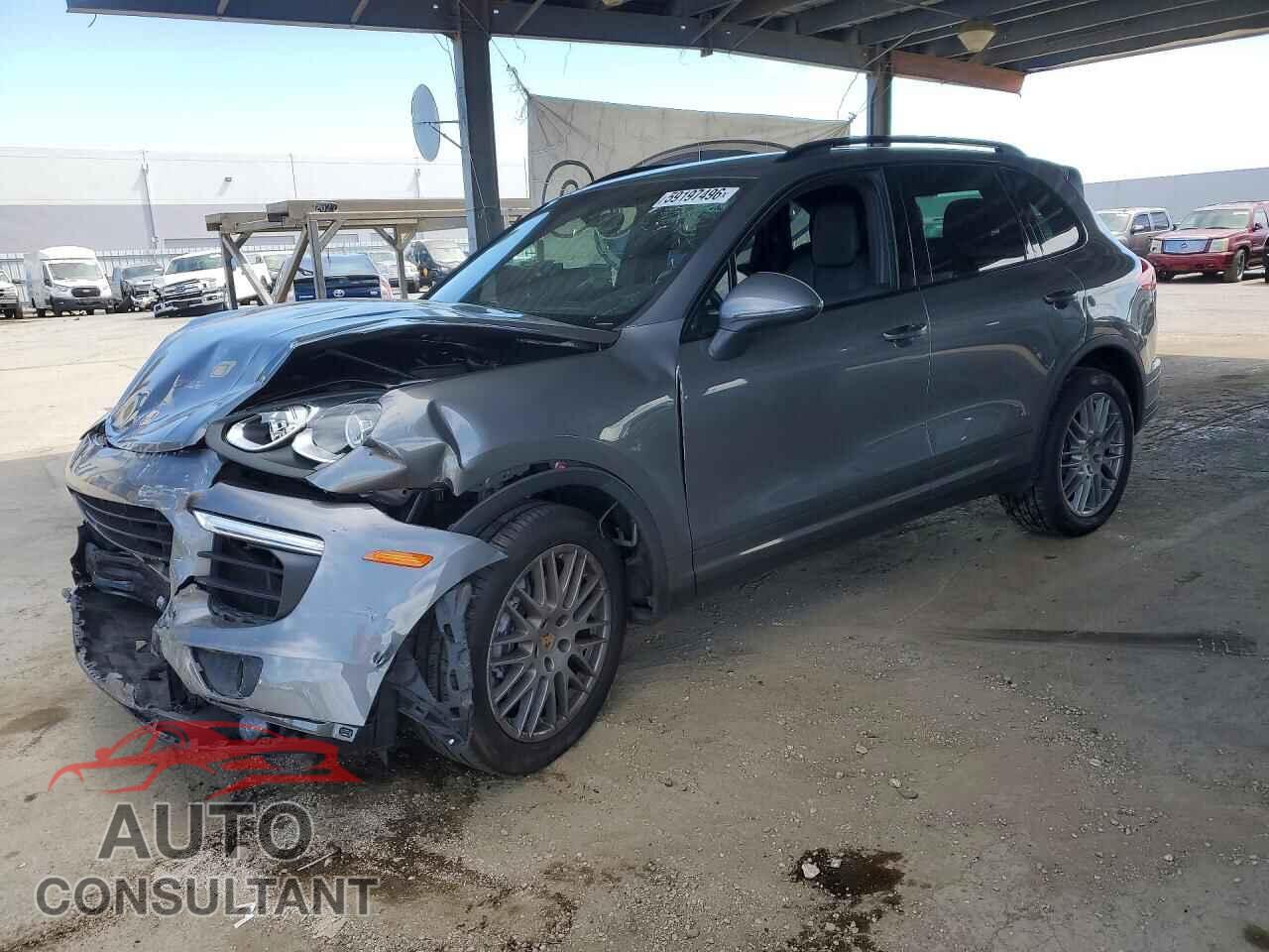 PORSCHE CAYENNE 2018 - WP1AA2A25JKA04742