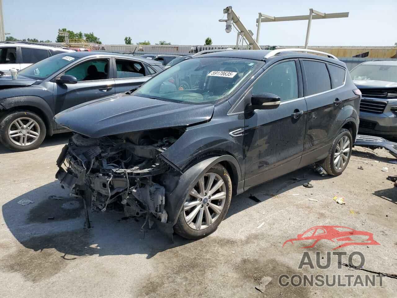 FORD ESCAPE 2017 - 1FMCU0JD8HUE72580