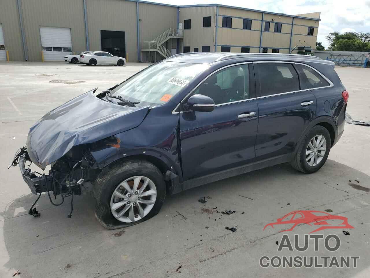 KIA SORENTO 2018 - 5XYPG4A57JG394149