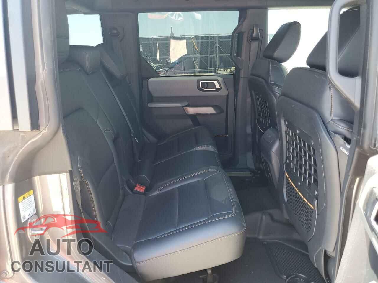 FORD BRONCO 2022 - 1FMEE5DP0NLB54043