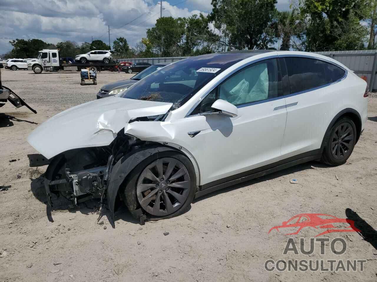 TESLA MODEL X 2018 - 5YJXCDE23JF140022