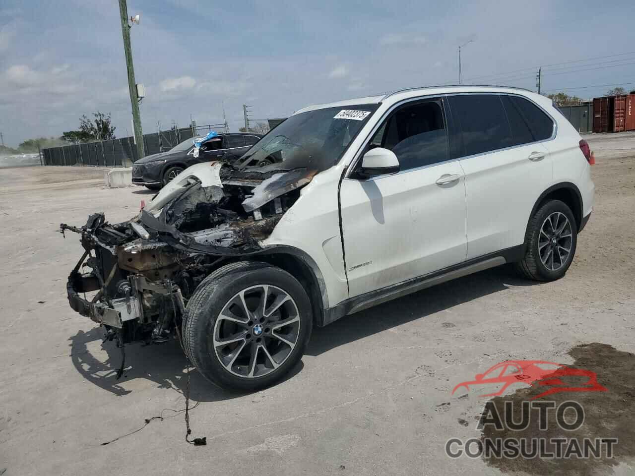 BMW X5 2018 - 5UXKR2C5XJ0X08001