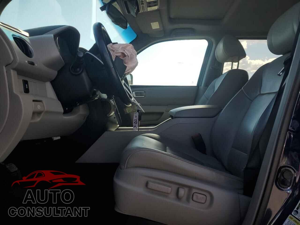 HONDA PILOT 2013 - 5FNYF4H50DB079251