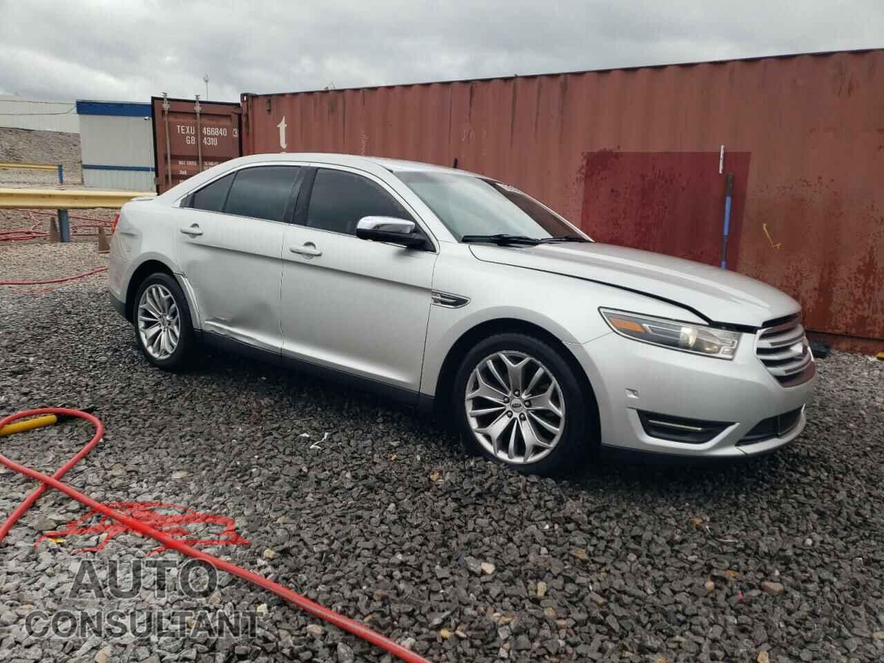 FORD TAURUS 2015 - 1FAHP2F86FG143581
