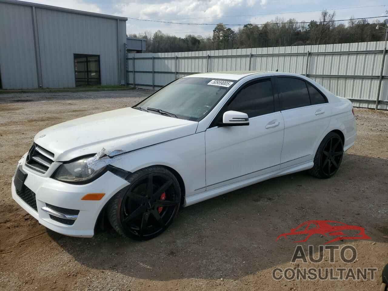 MERCEDES-BENZ C-CLASS 2014 - WDDGF8AB7EA930111