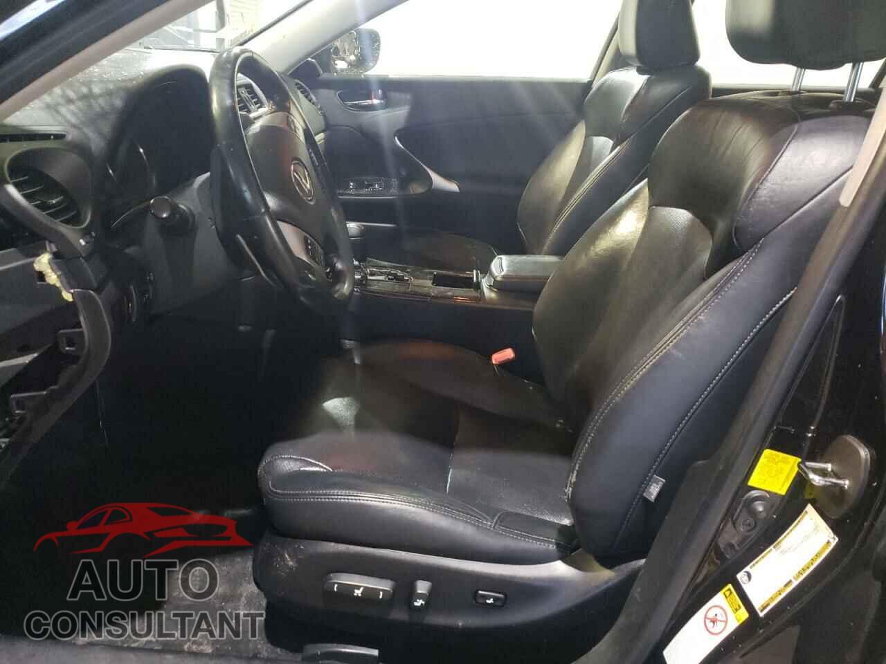 LEXUS IS 2013 - JTHBF5C27D5189531
