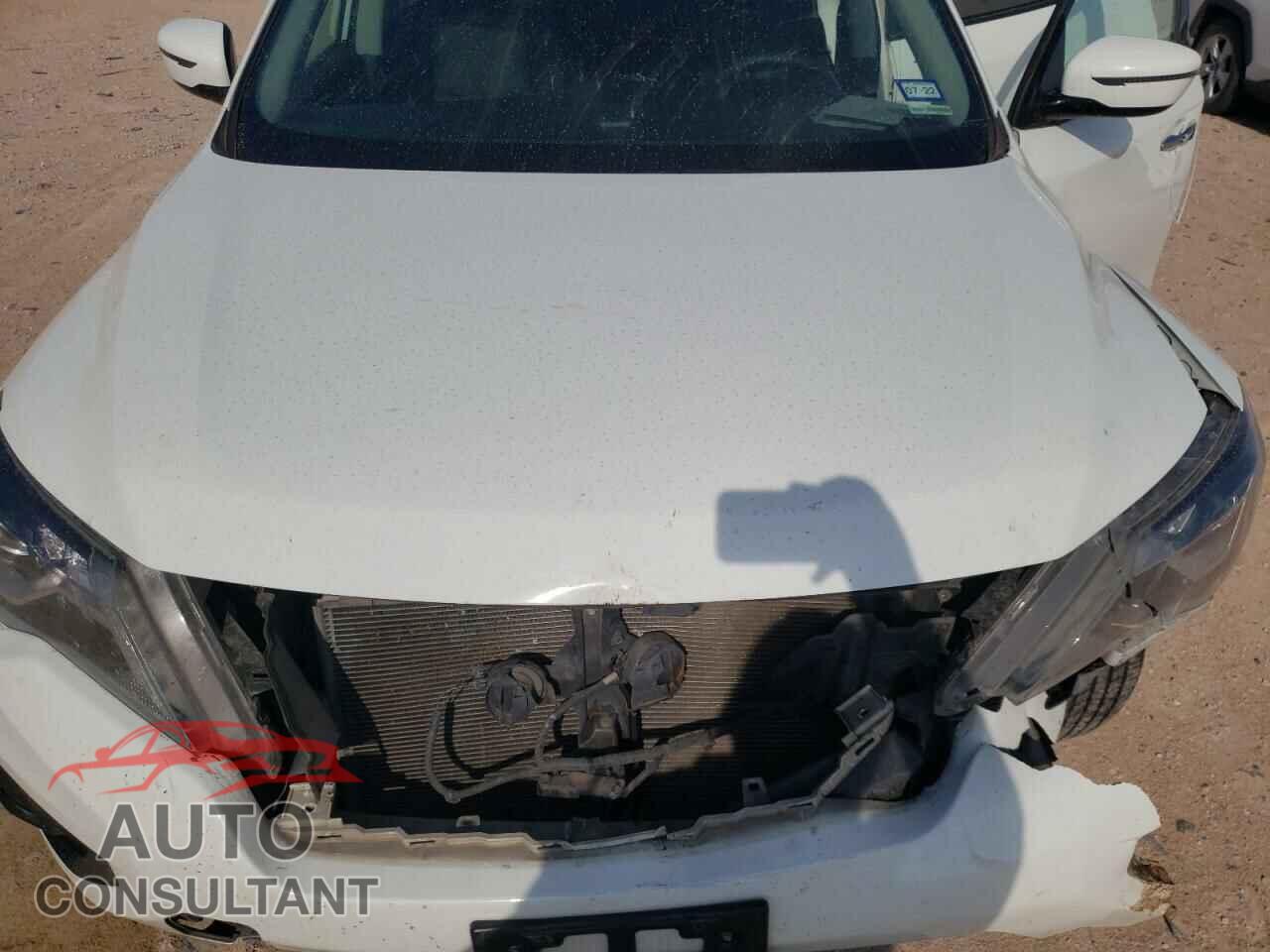 NISSAN PATHFINDER 2017 - 5N1DR2MM4HC689370