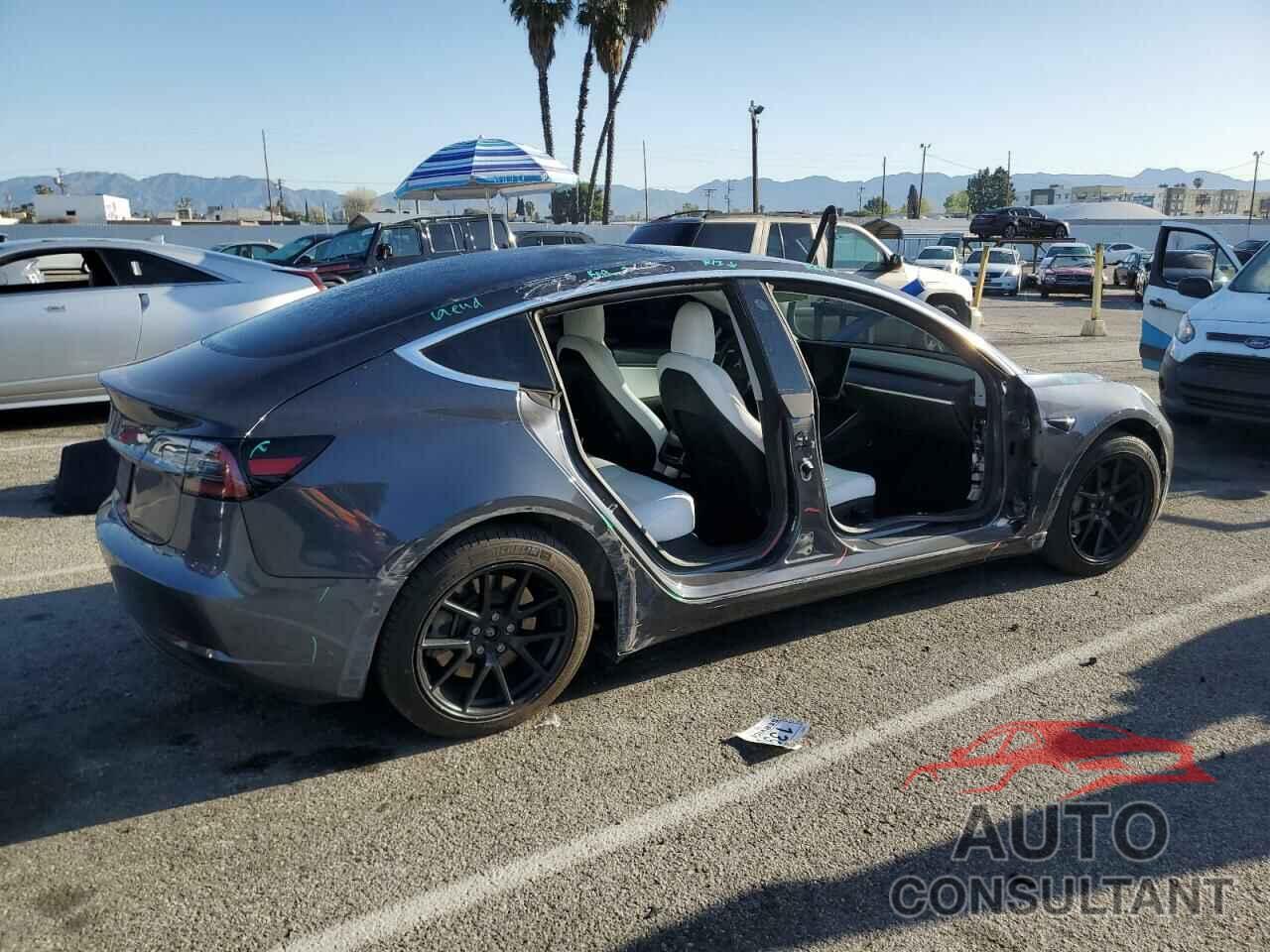 TESLA MODEL 3 2020 - 5YJ3E1EA5LF804810