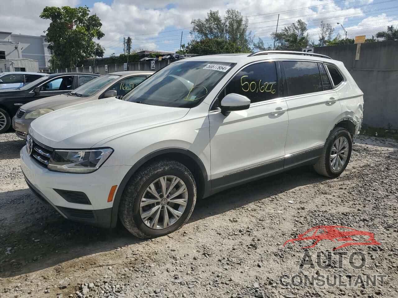 VOLKSWAGEN TIGUAN 2018 - 3VV3B7AX2JM129093