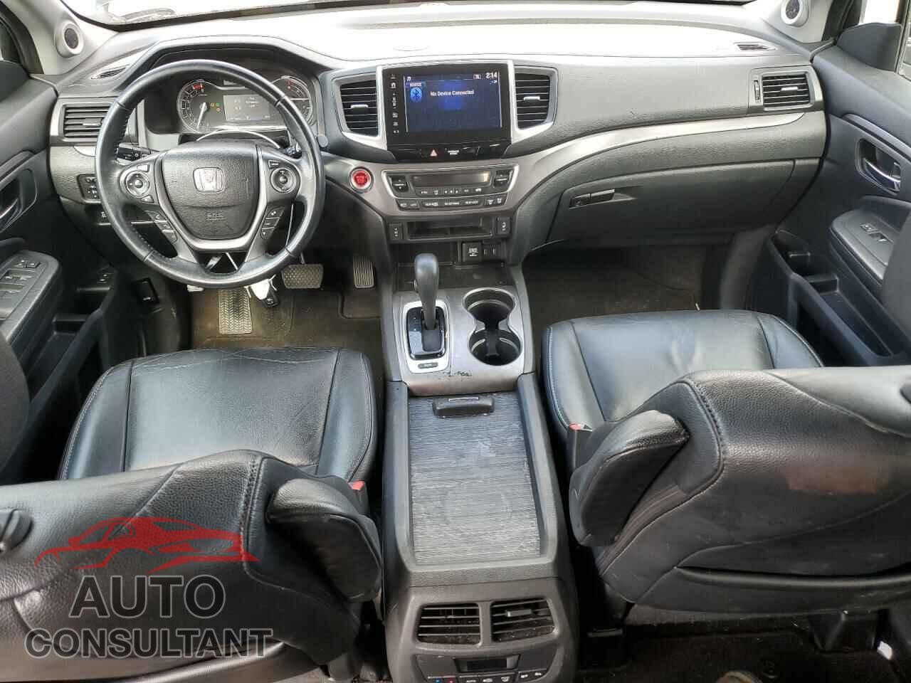 HONDA PILOT 2017 - 5FNYF5H56HB030132