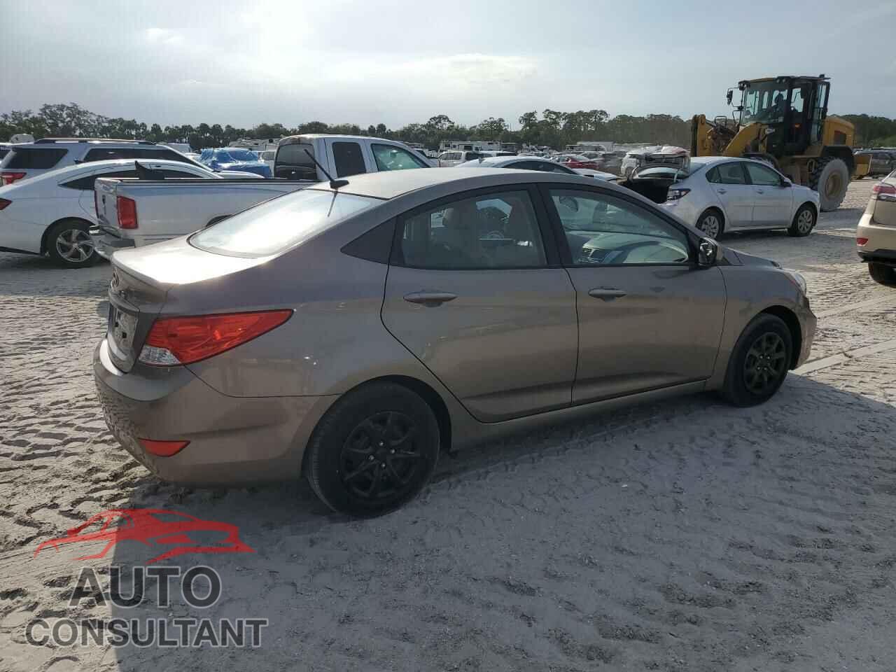 HYUNDAI ACCENT 2014 - KMHCT4AEXEU680071