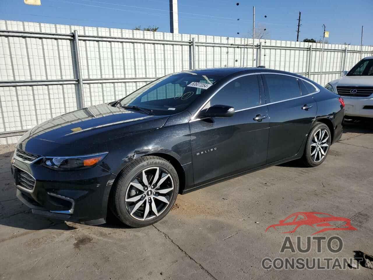 CHEVROLET MALIBU 2017 - 1G1ZE5ST4HF100794