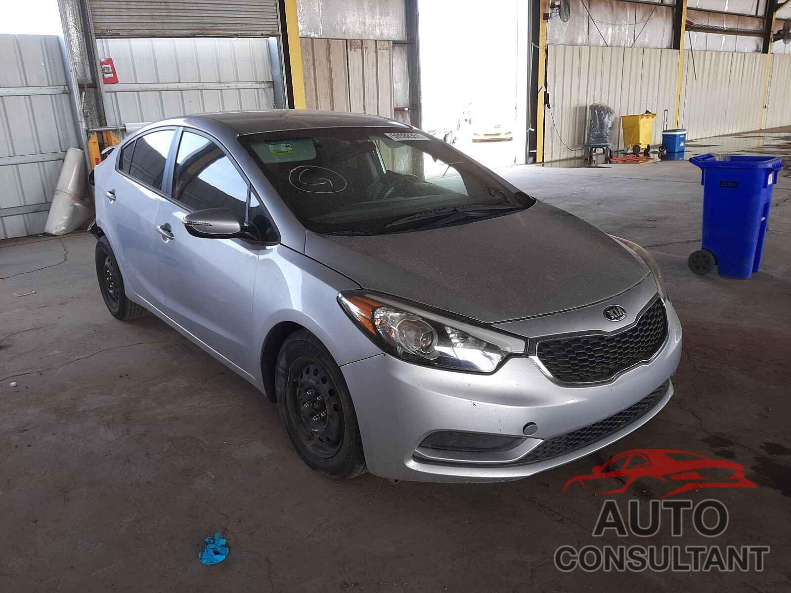 KIA FORTE 2016 - KNAFX4A63G5541084