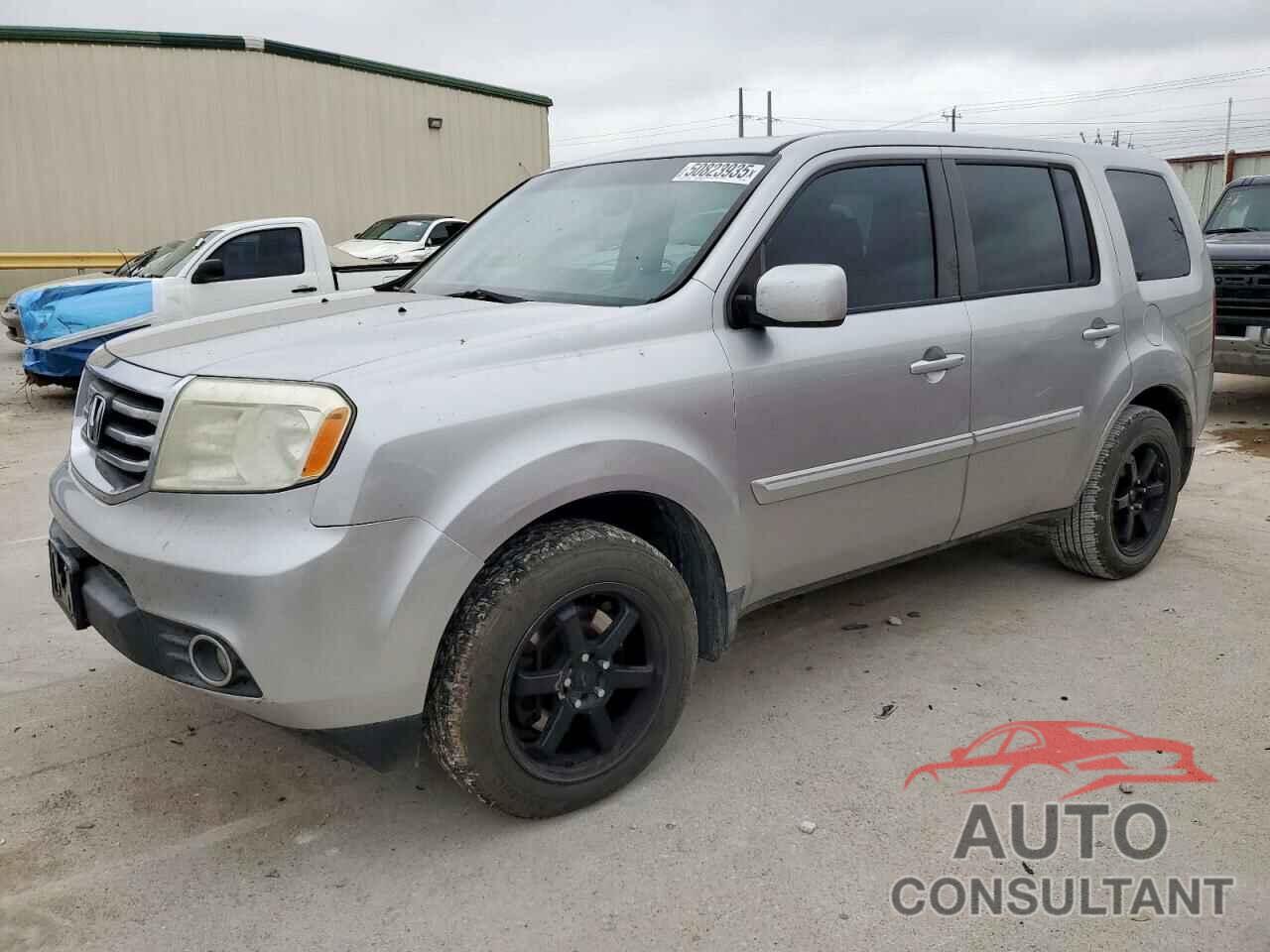 HONDA PILOT 2013 - 5FNYF3H5XDB014336