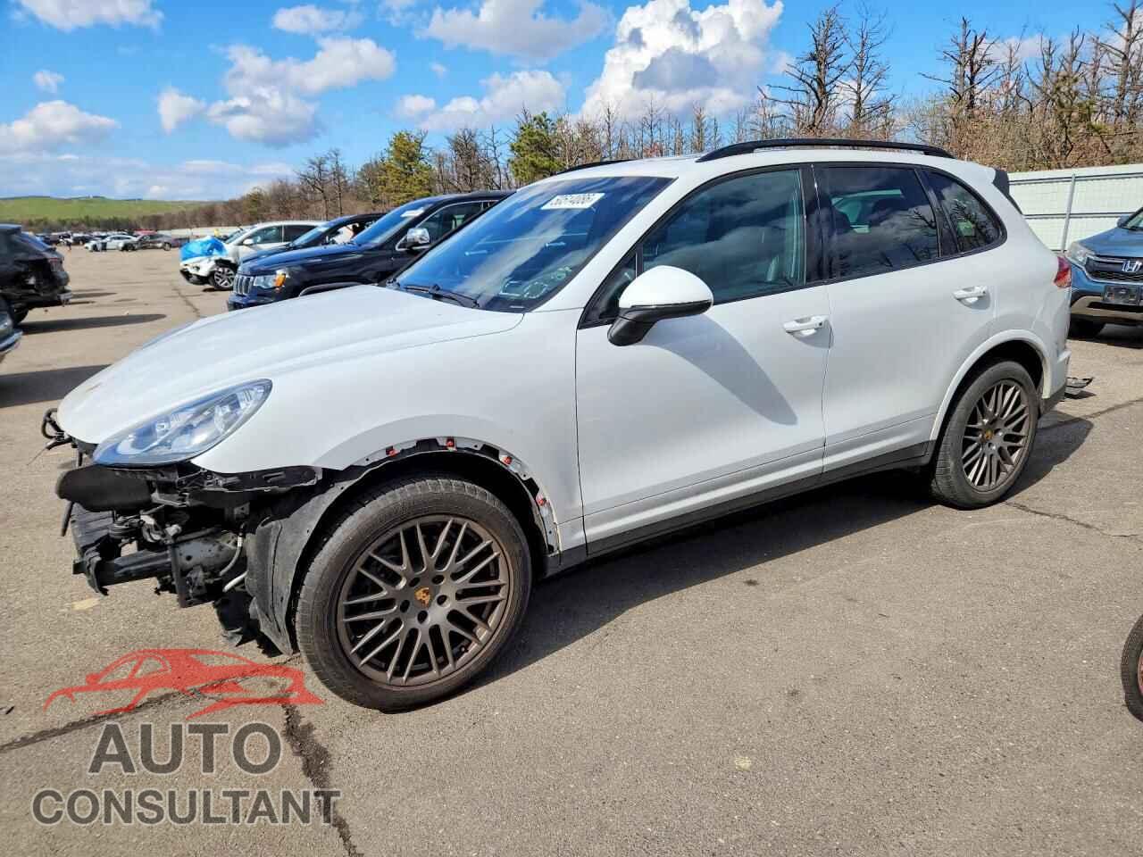 PORSCHE CAYENNE 2017 - WP1AA2A22HKA84804