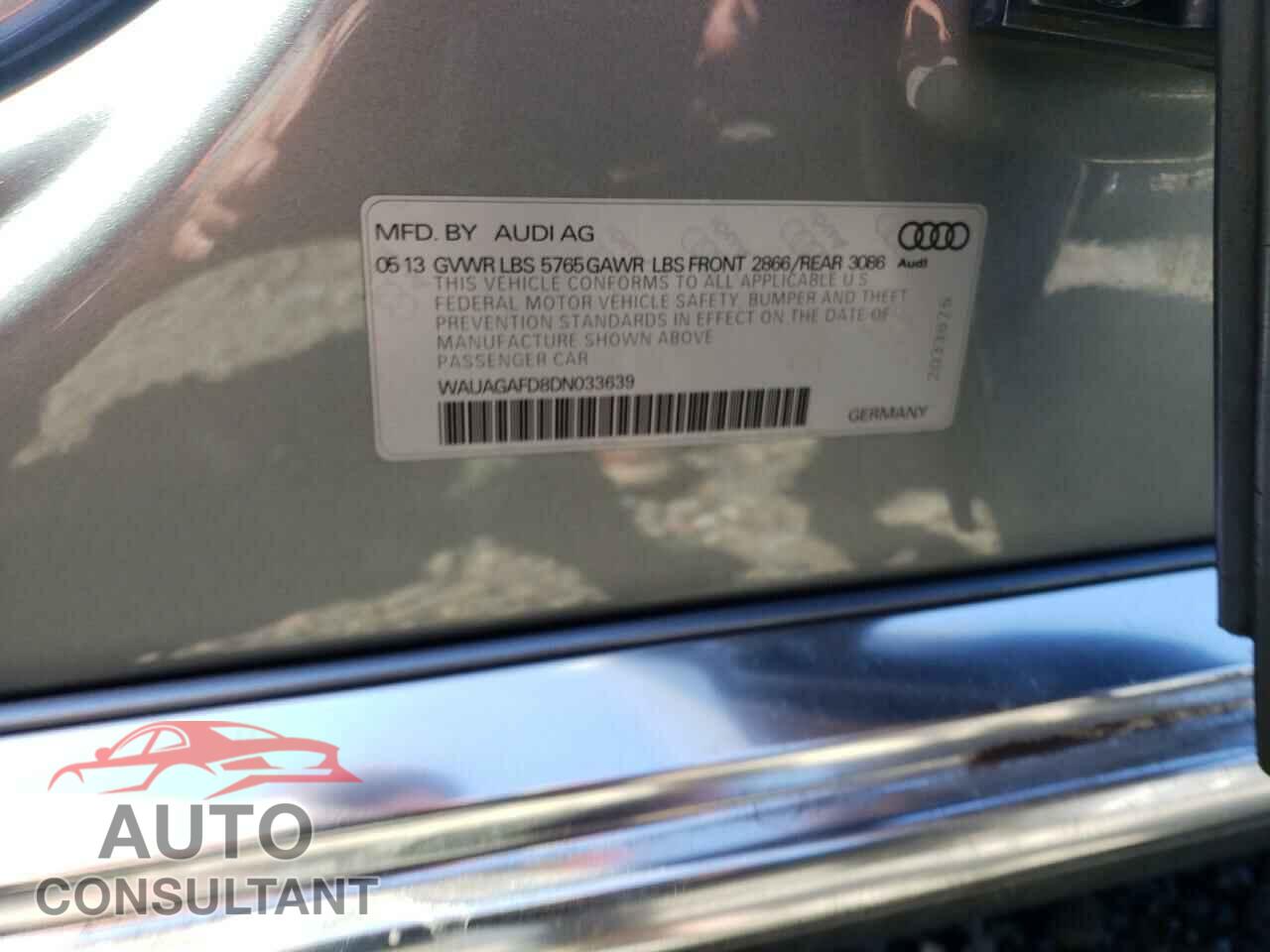 AUDI A8 2013 - WAUAGAFD8DN033639
