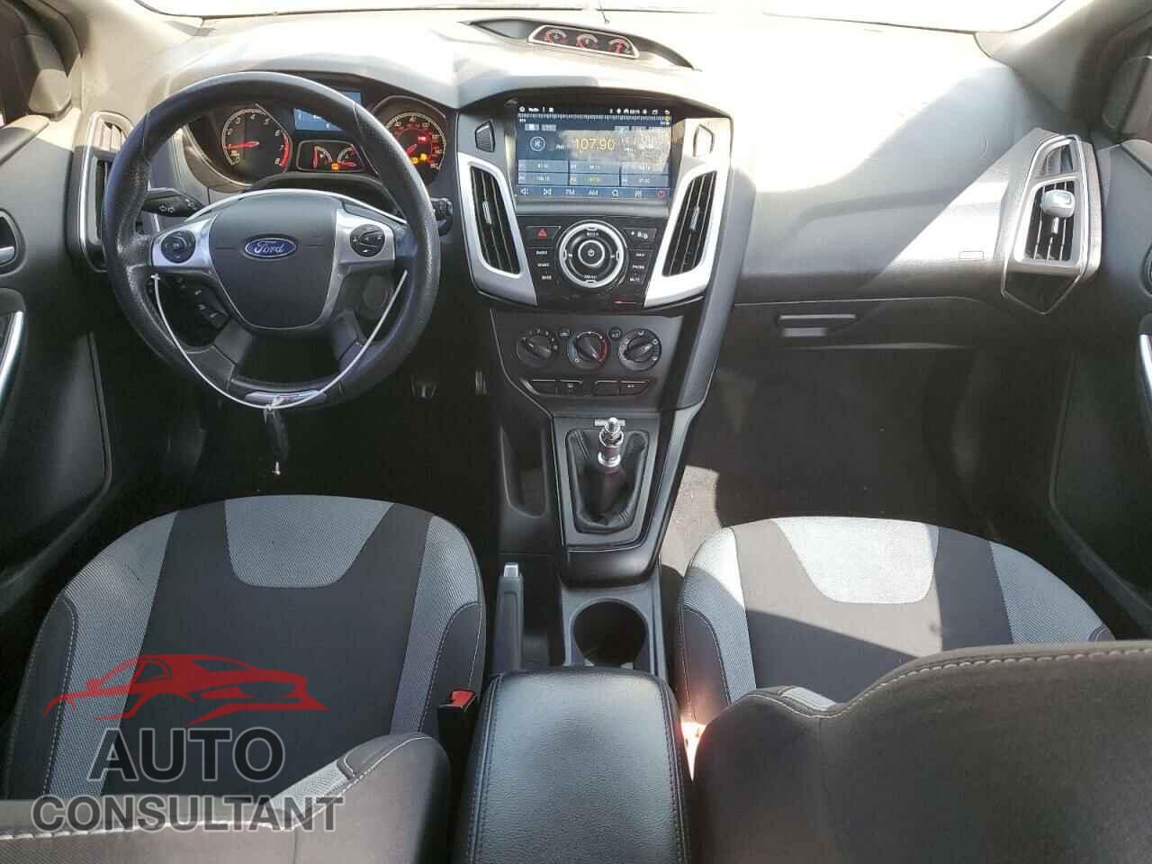 FORD FOCUS 2014 - 1FADP3L97EL366736
