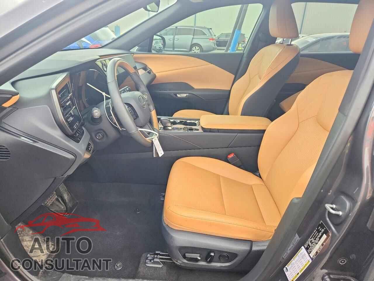 LEXUS UNKNOWN 2025 - 2T2BBMCAXSC085626