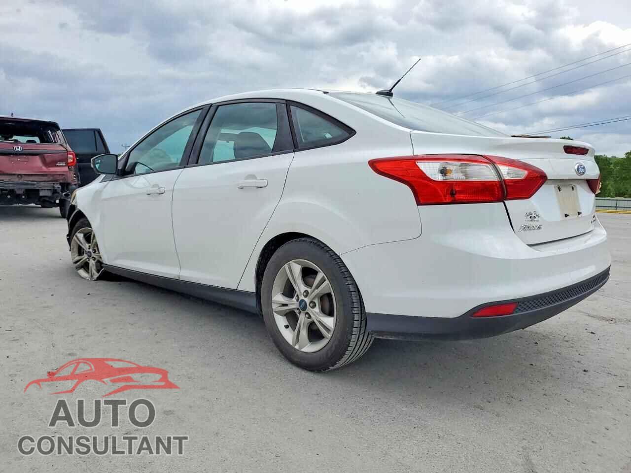 FORD FOCUS 2013 - 1FADP3F2XDL122477