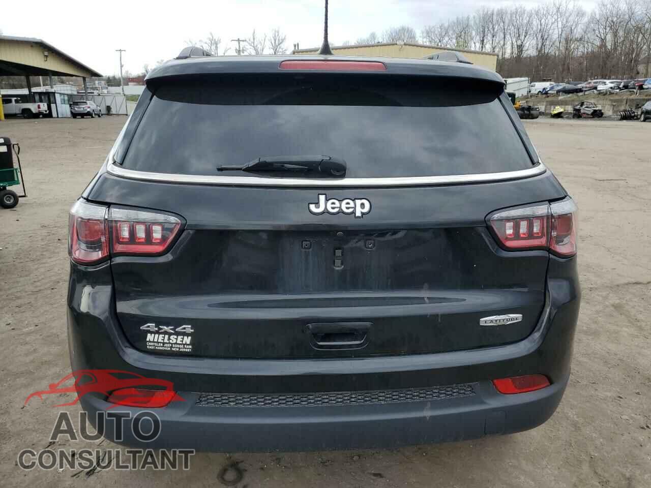 JEEP COMPASS 2020 - 3C4NJDBB9LT229325