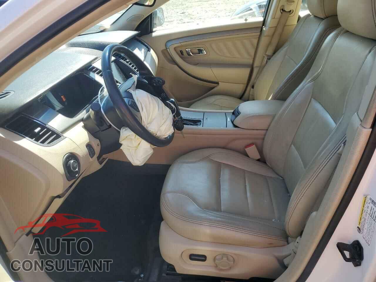 FORD TAURUS 2013 - 1FAHP2E82DG166953