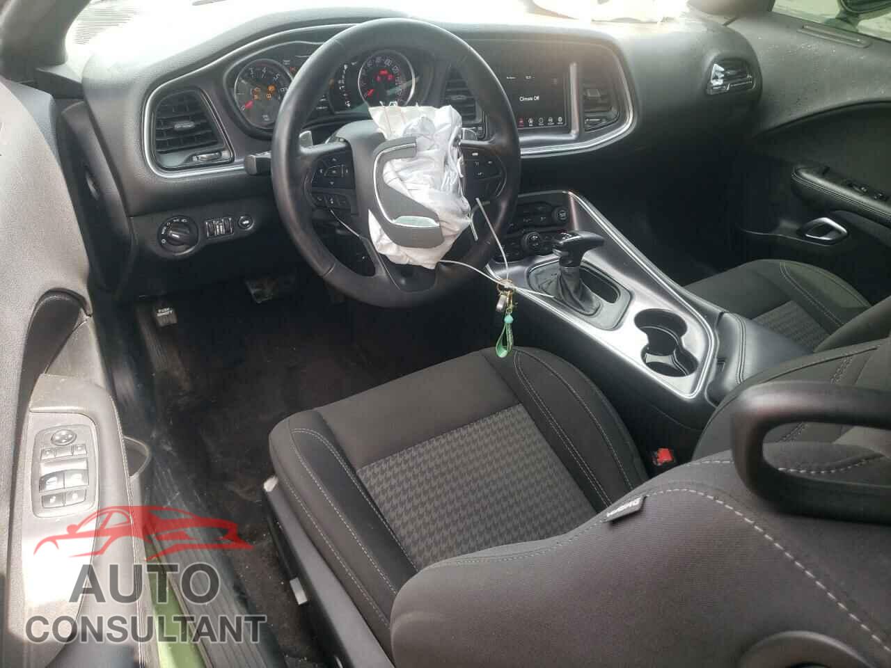 DODGE CHALLENGER 2018 - 2C3CDZAGXJH270971