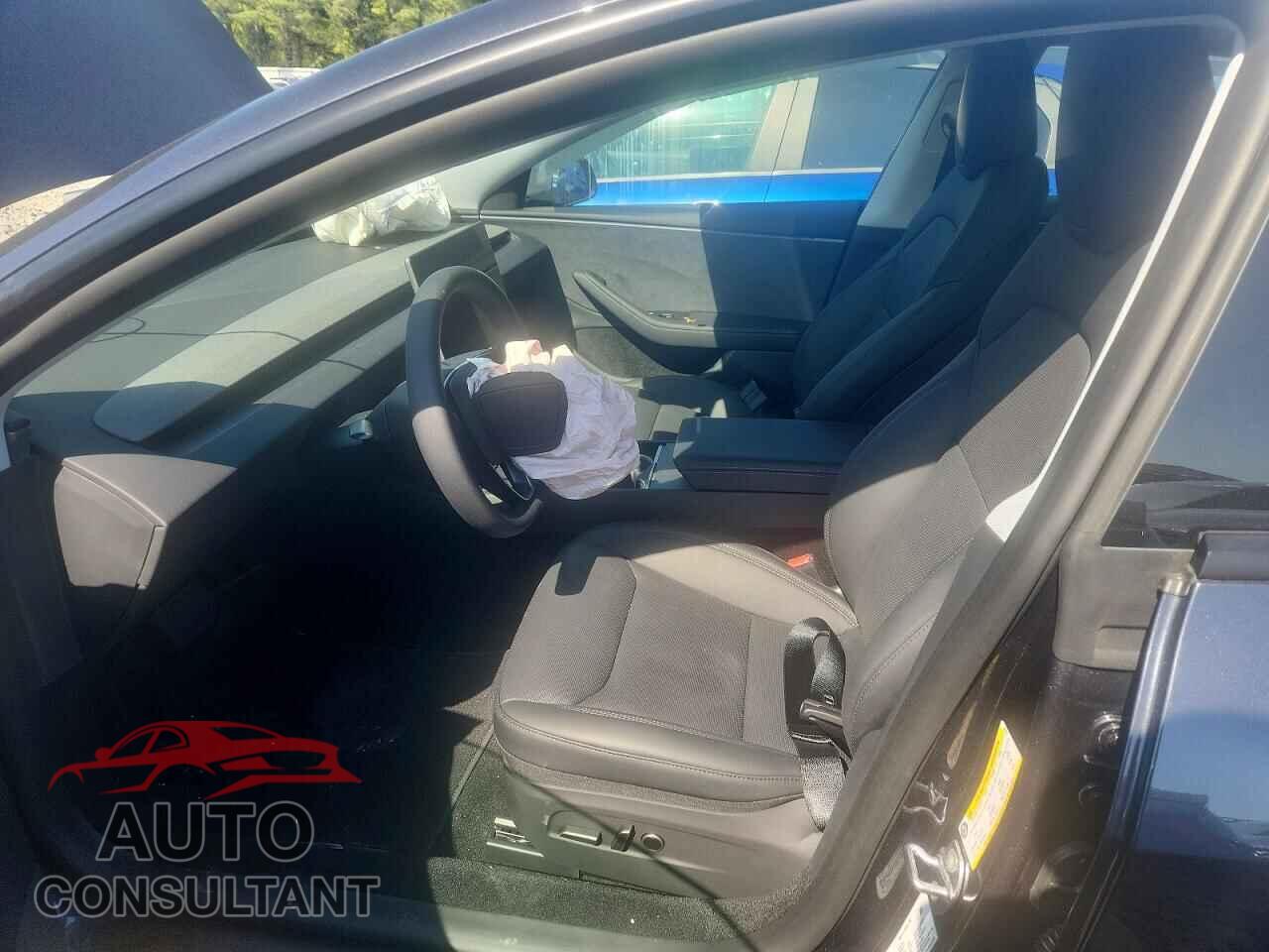TESLA MODEL 3 2026 - 5YJ3E1EB9TF166165