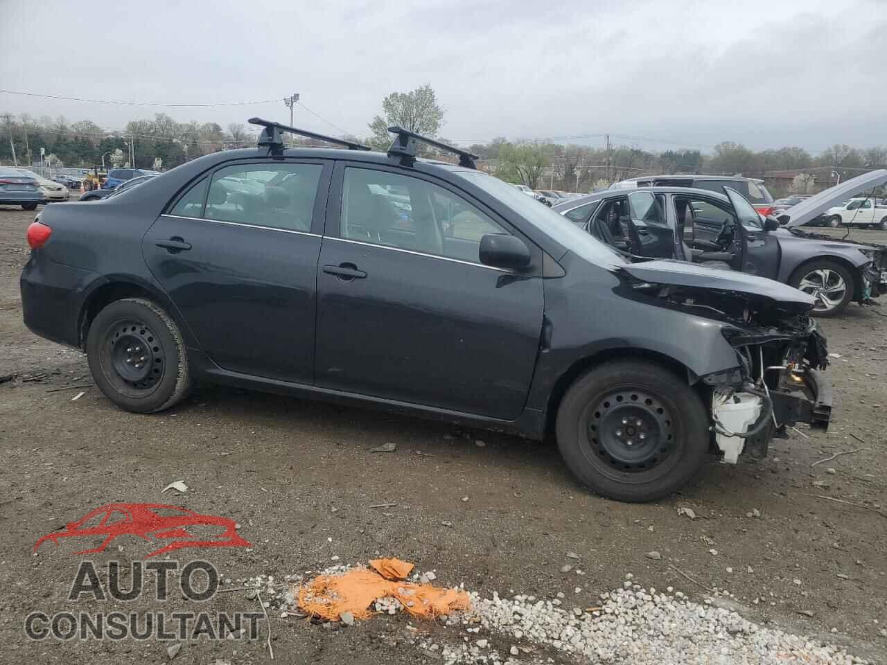 TOYOTA COROLLA 2013 - 2T1BU4EE9DC076675