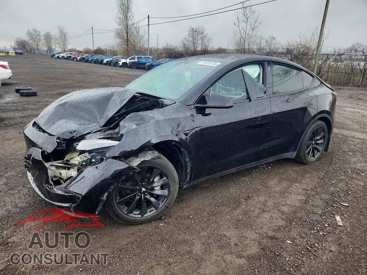 TESLA MODEL Y 2023 - LRWYGDFD4PC939125
