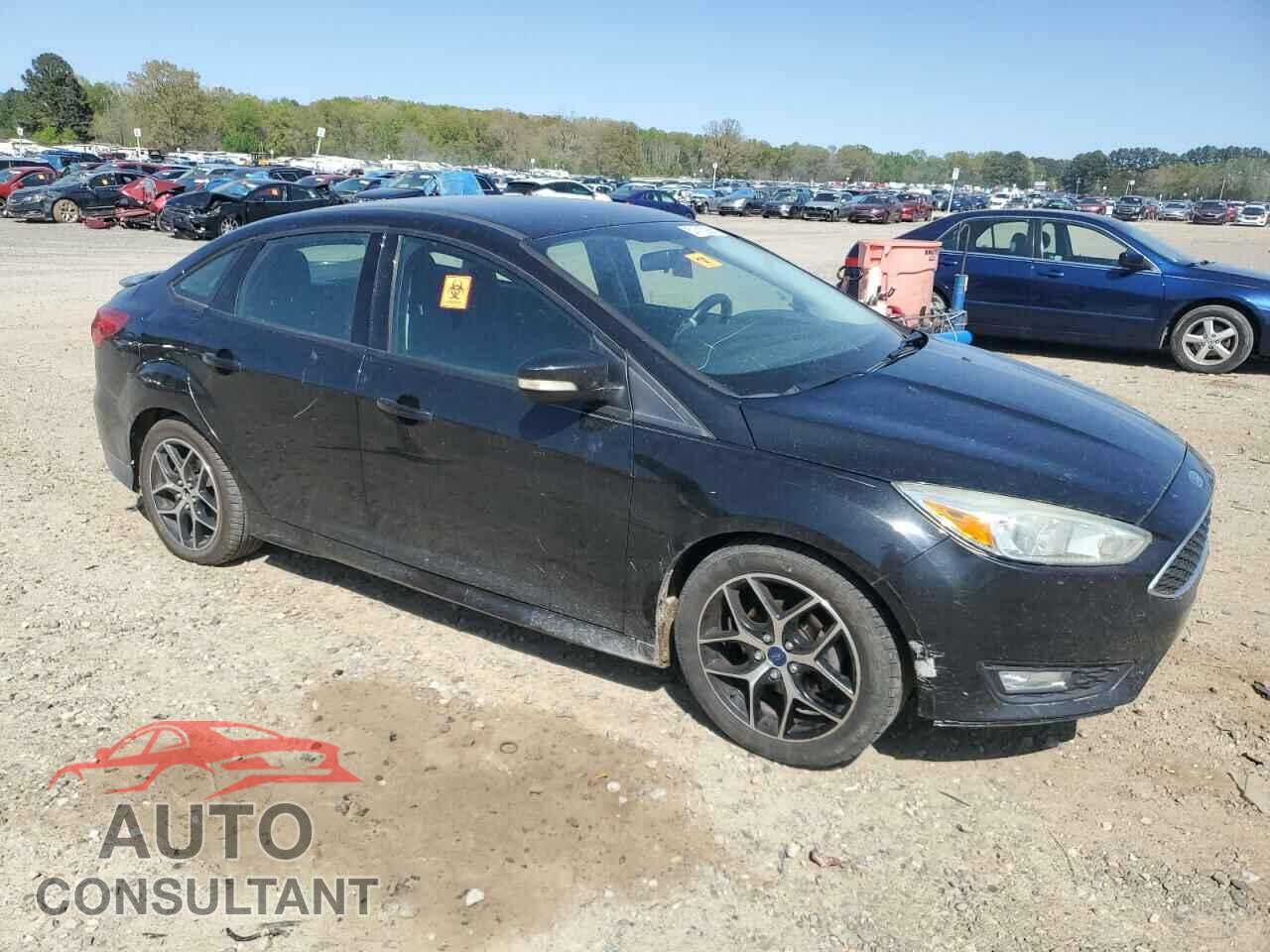 FORD FOCUS 2015 - 1FADP3F23FL313192