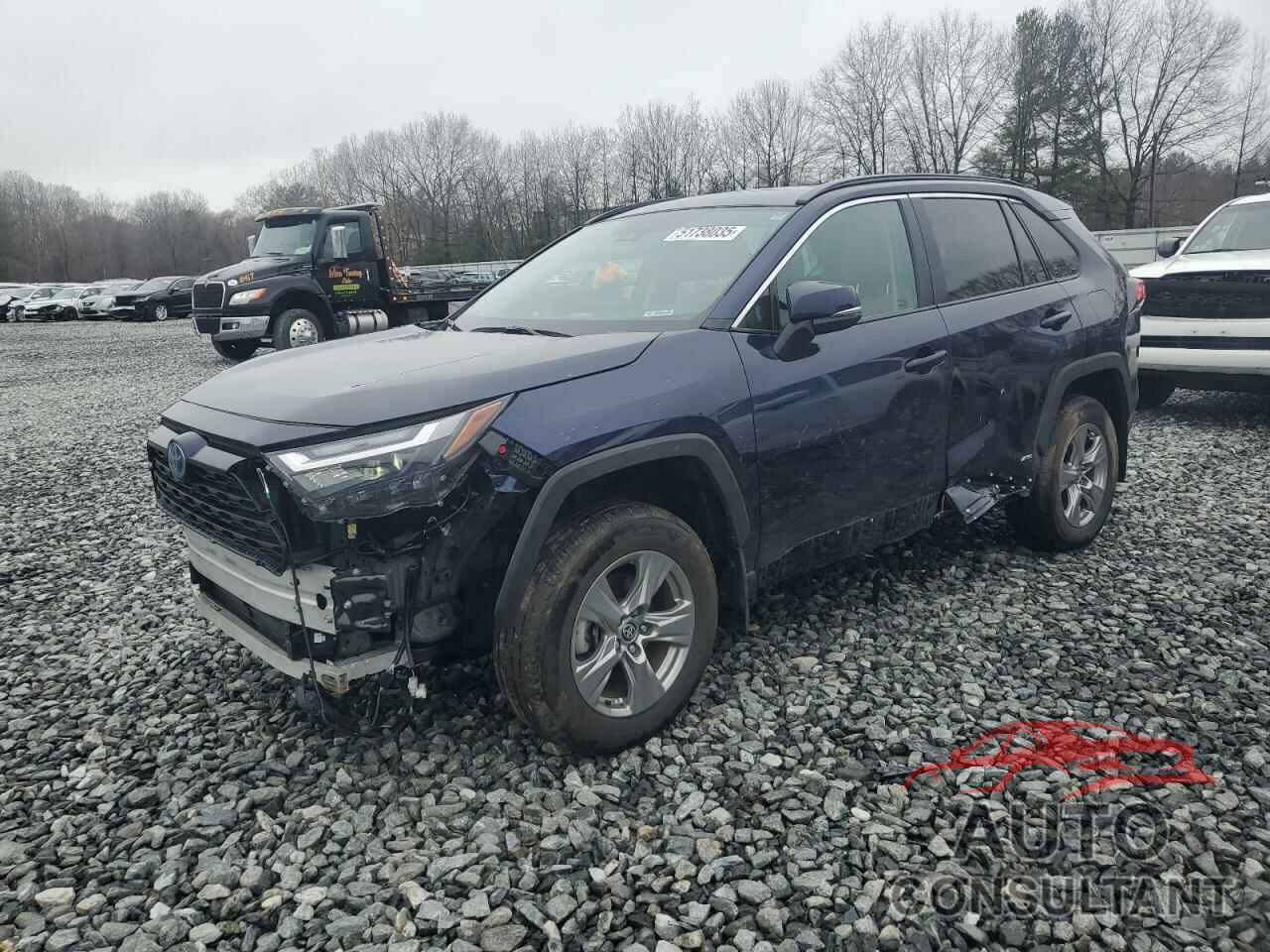 TOYOTA RAV4 2024 - 2T3RWRFV4RW219002