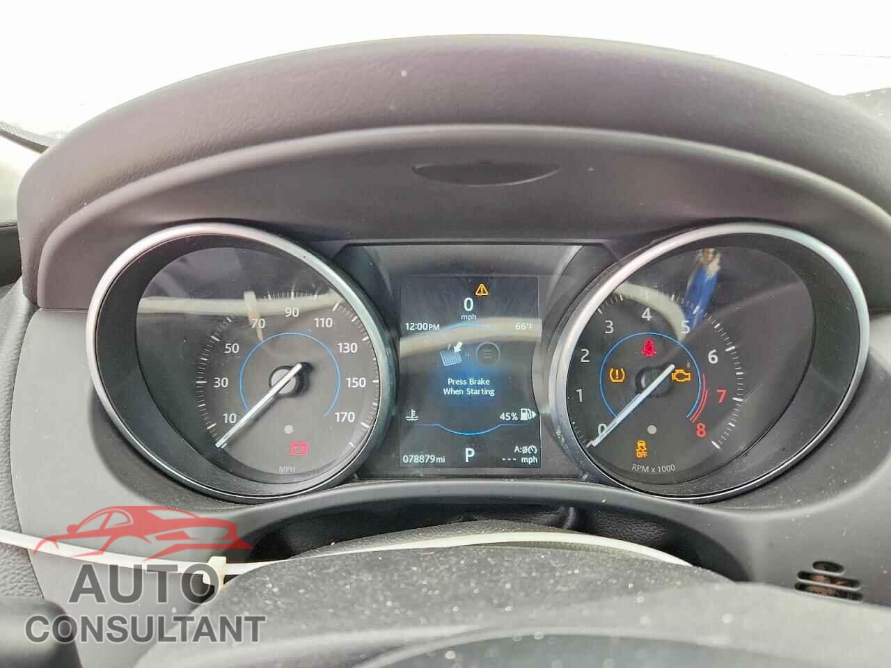 JAGUAR XE 2017 - SAJAJ4BV8HA964239