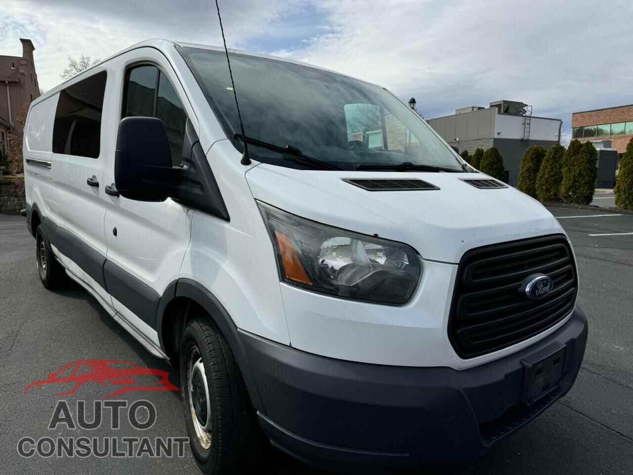 FORD TRANSIT 2015 - 1FTNE2YM1FKA42474
