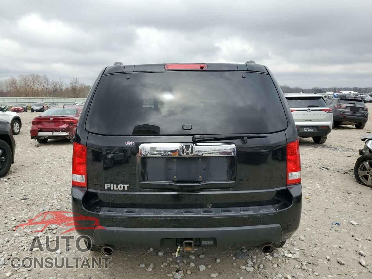 HONDA PILOT 2011 - 5FNYF3H55BB026763
