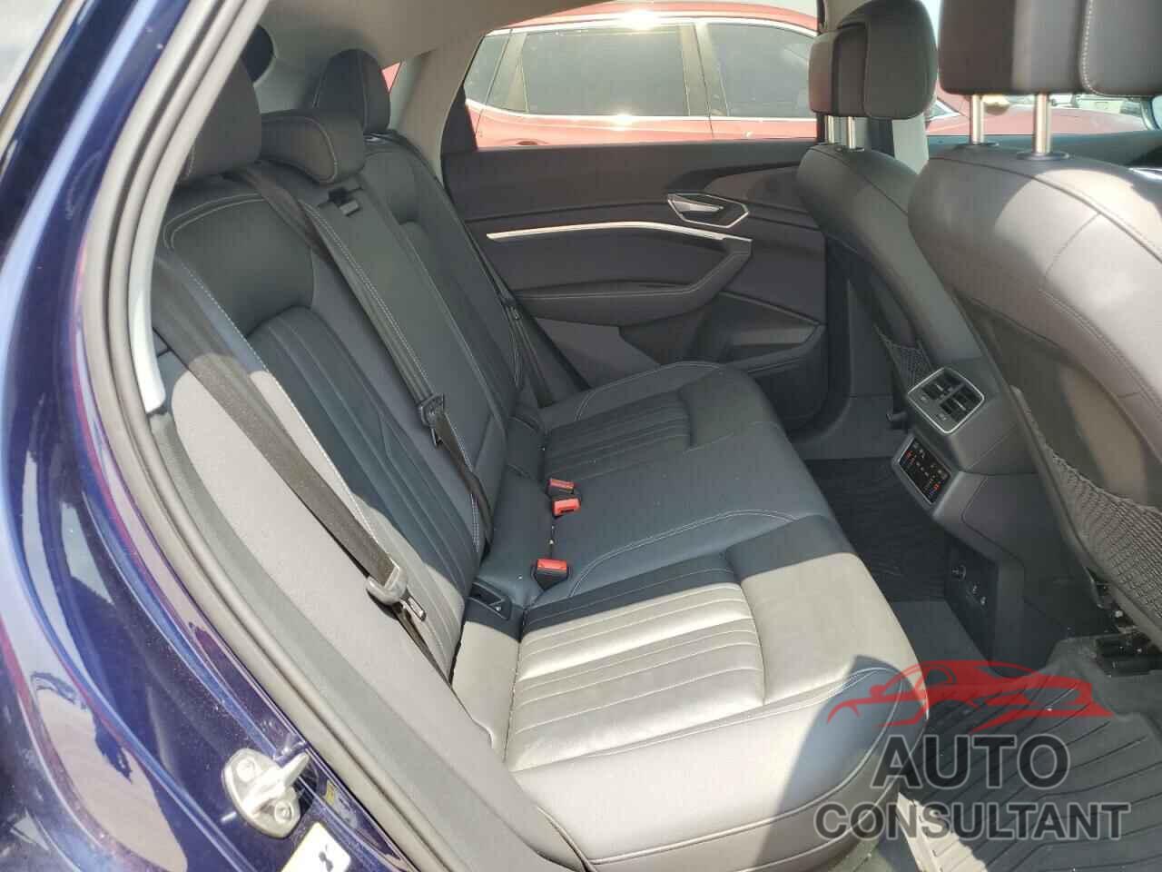AUDI E-TRON 2022 - WA11AAGE6NB023281
