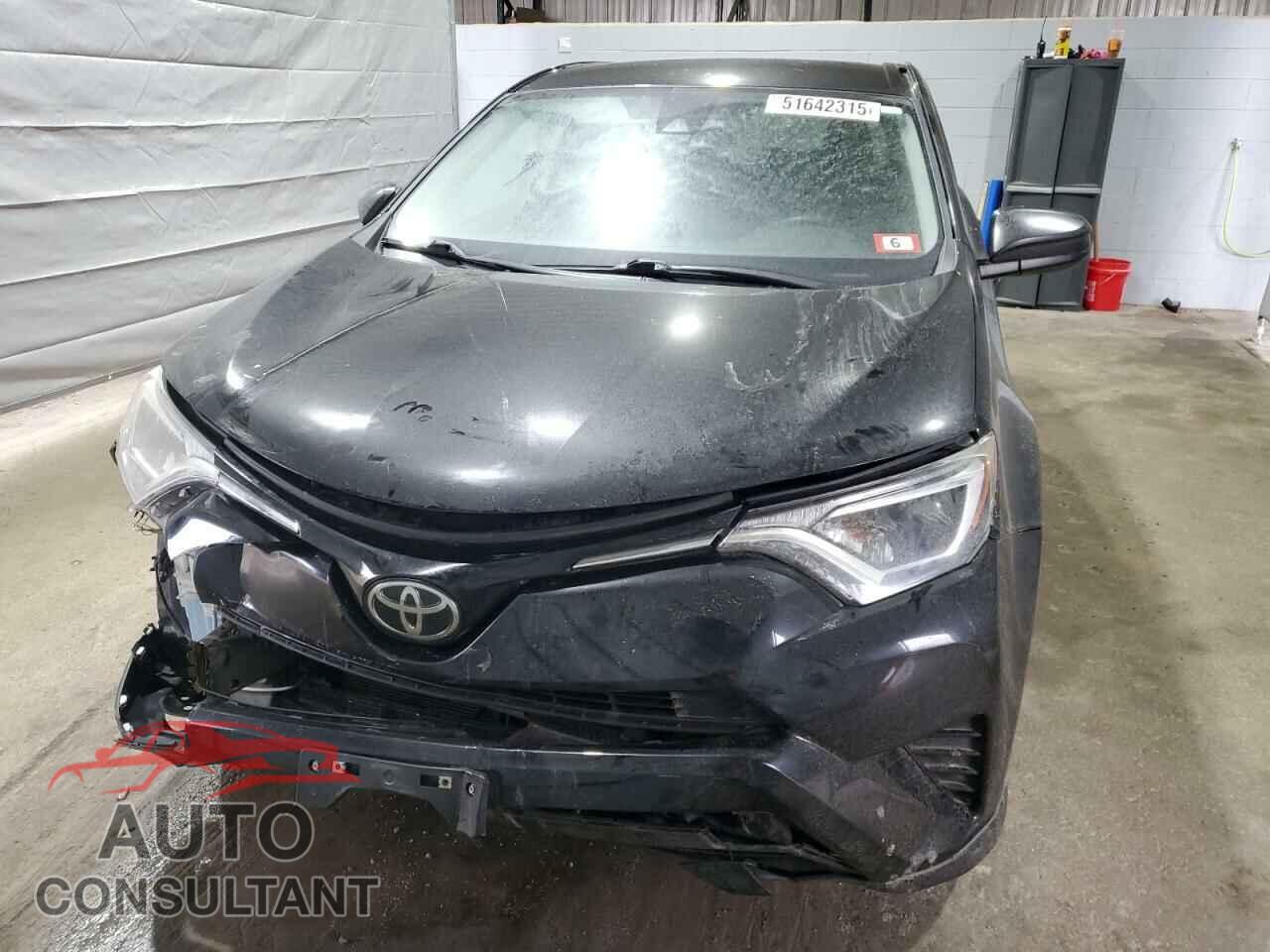 TOYOTA RAV4 2017 - 2T3BFREV9HW671237