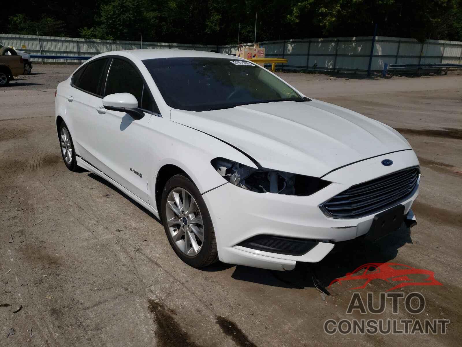 FORD FUSION 2017 - 3FA6P0LU5HR183160