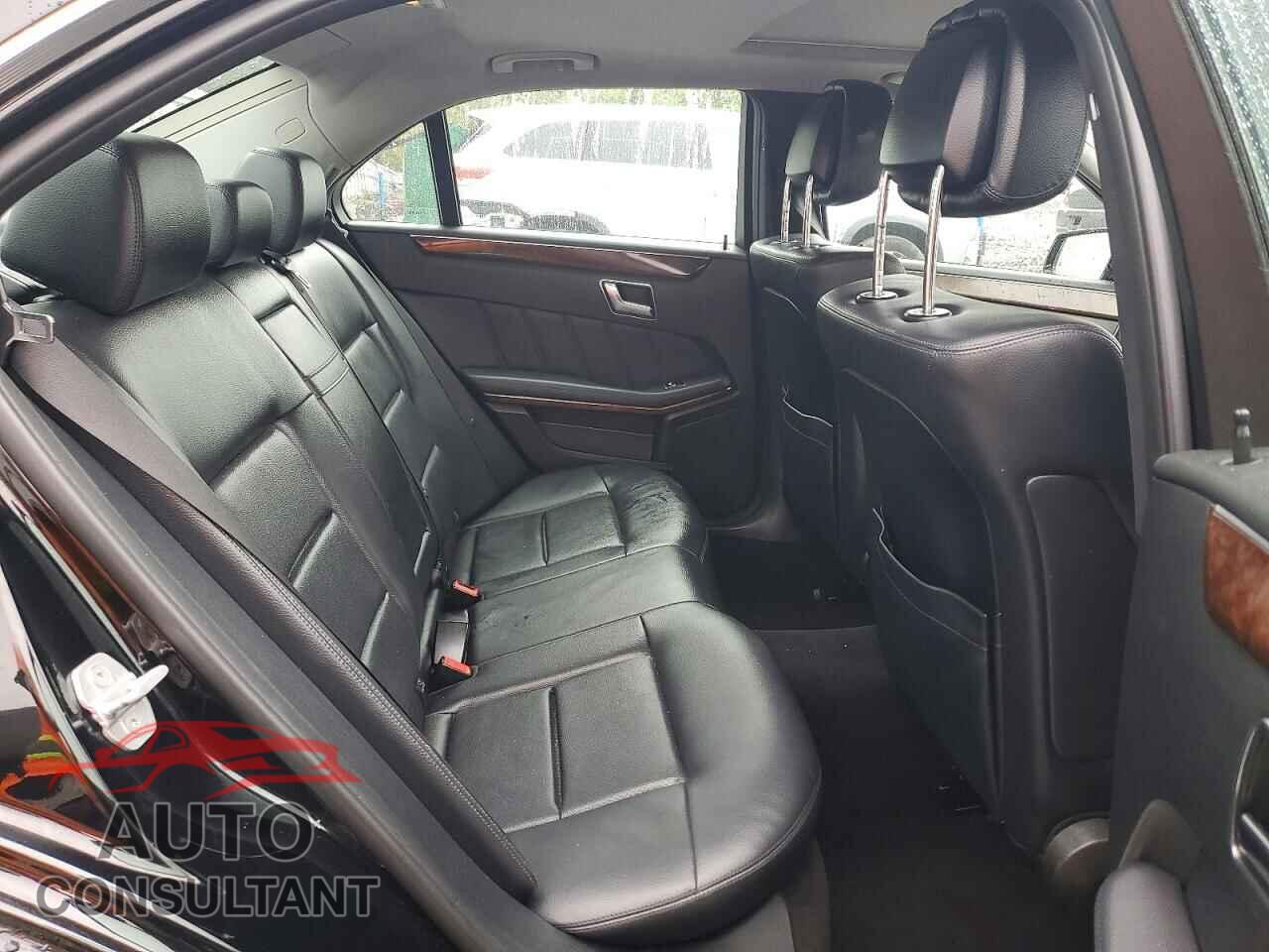 MERCEDES-BENZ E-CLASS 2013 - WDDHF8JB8DA710754