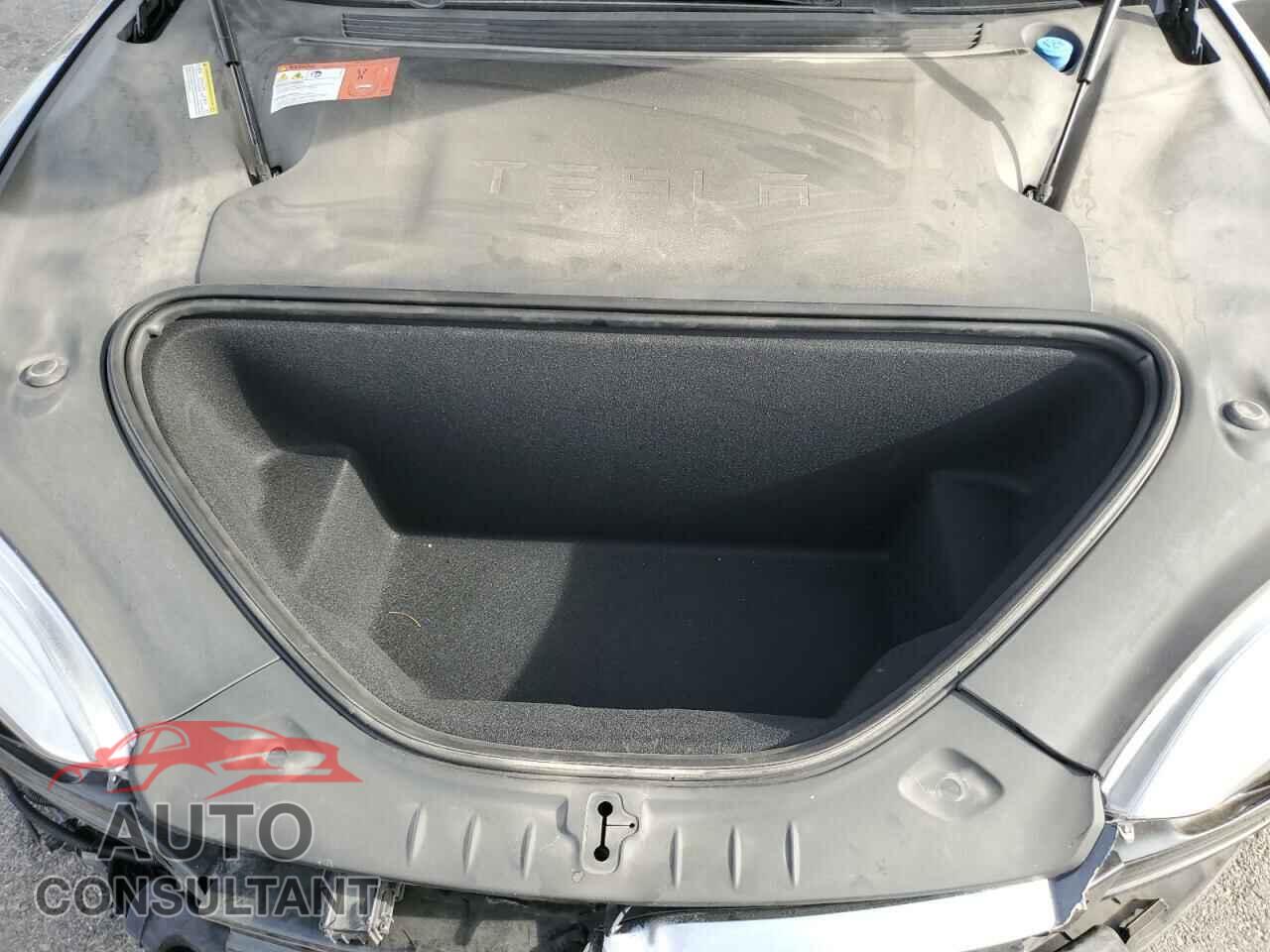 TESLA MODEL S 2016 - 5YJSA1E2XGF156161
