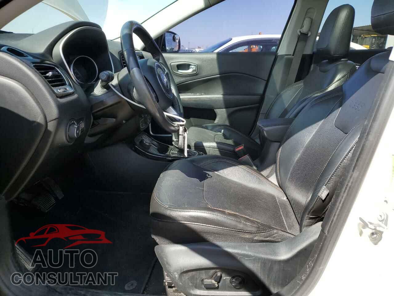 JEEP COMPASS 2018 - 3C4NJDCB5JT337033