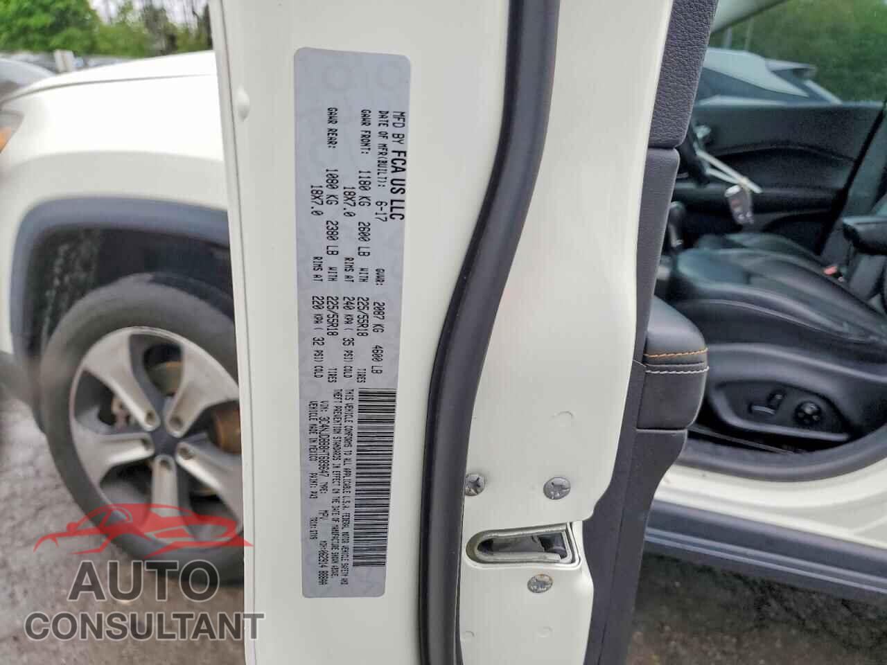 JEEP COMPASS 2017 - 3C4NJDBB8HT689647
